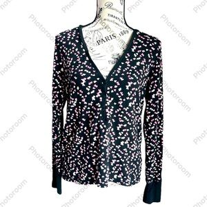 Victoria's Secret Long Sleeve V-Neck Love heart Sleep waffle knit Shirt Size L